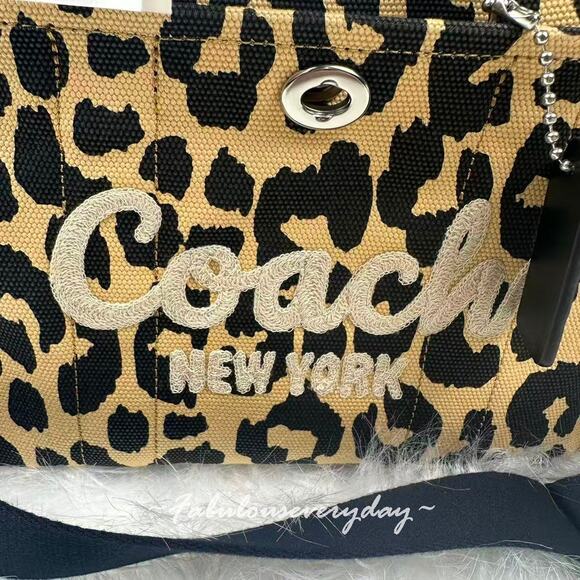 Coach Cargo Tote Bag 26 Crossbody With Leopard Print In Canva CP769 + Dust Bag - Picture 8 of 10